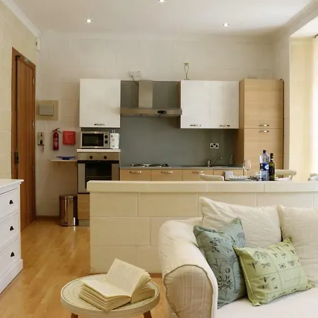 Charming Home In Republic Street La Valette Extérieur photo