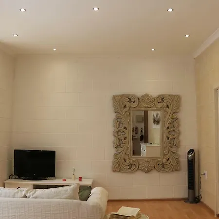 Charming Home In Republic Street La Valette Extérieur photo